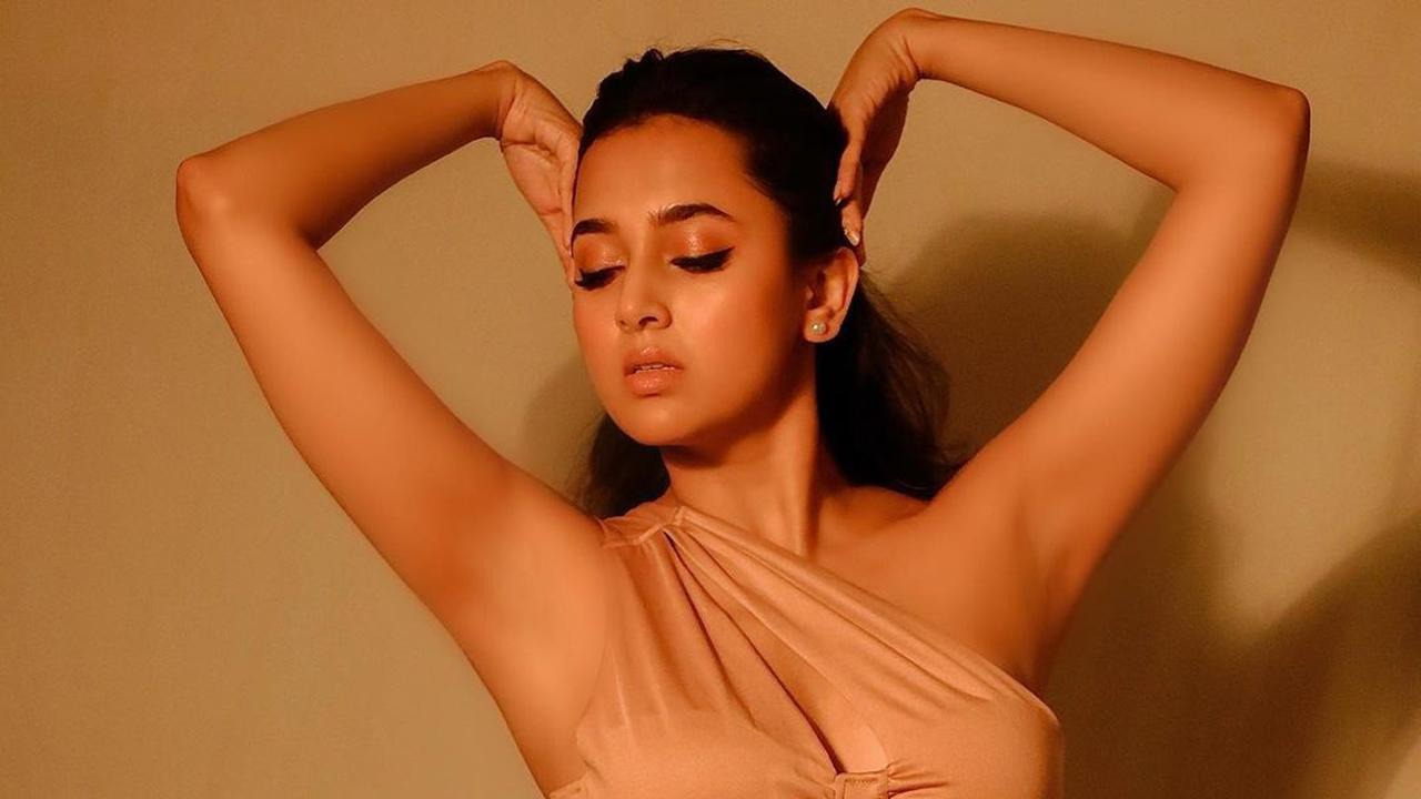 Monday Motivation: Tejasswi Prakash in a nude bodycon dress is making our Monday better